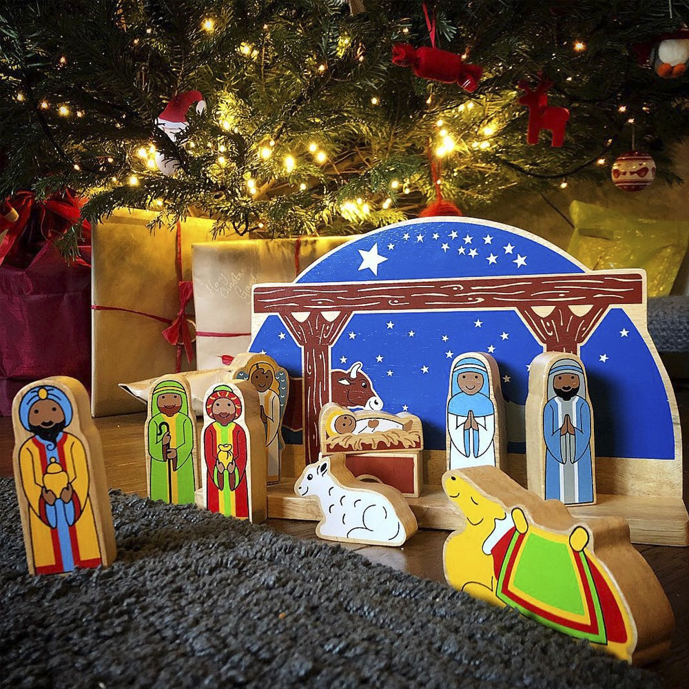 Lanka Kade Deluxe Starry Night Nativity & 11 Characters